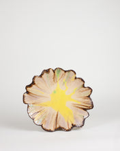 Cargar imagen en el visor de la galería, Pieza de cerámica esmaltada 04