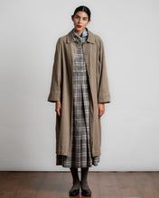 Cargar imagen en el visor de la galería, Gabardina LAMAR