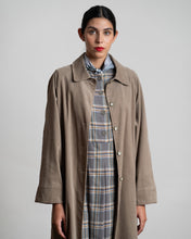 Cargar imagen en el visor de la galería, Gabardina LAMAR