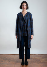 Cargar imagen en el visor de la galería, Camisa estampada cuadros azul