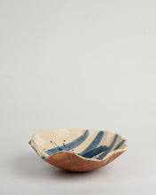 Cargar imagen en el visor de la galería, Pieza de cerámica esmaltada