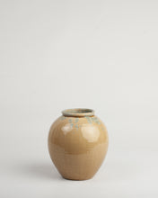 Load image into Gallery viewer, Beige Vase
